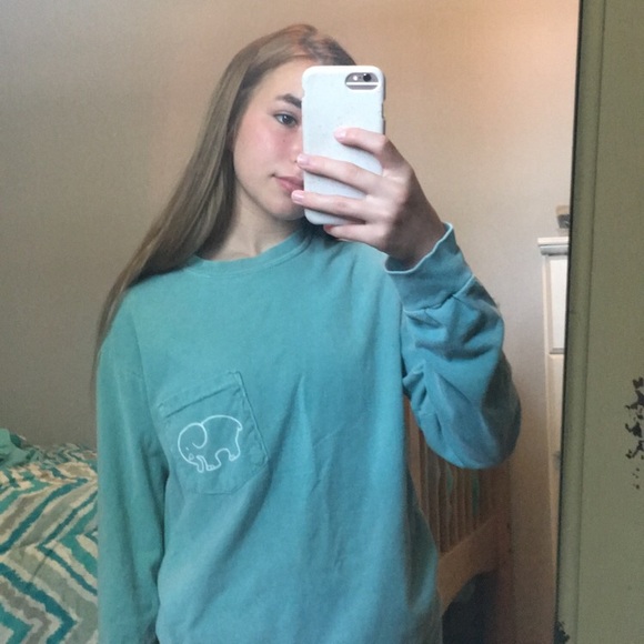 ivory ella Tops - Ivory Ella long sleeve t-shirt
